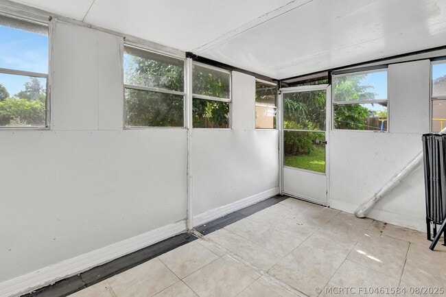 Building Photo - 5105 Arbor Glen Cir