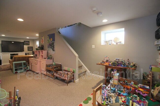 Building Photo - 3114 16th St NE