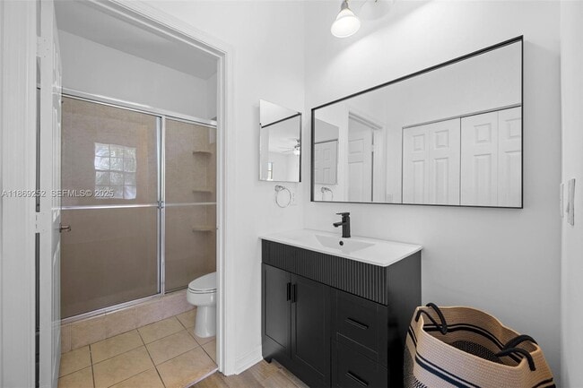 Building Photo - 3019 NW 30th Ave