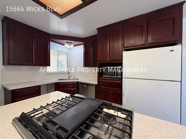 Building Photo - 15664 Wicks Blvd