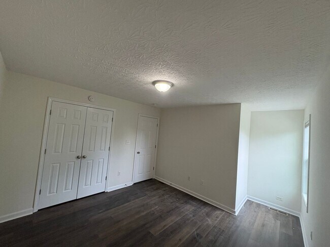 Building Photo - 541 McFadin Station St
