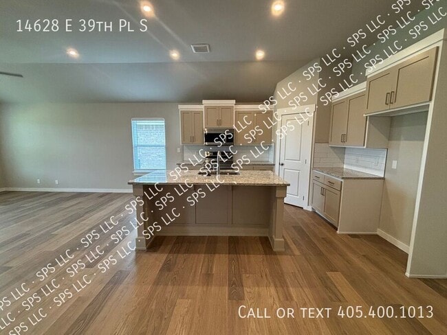 Building Photo - 14628 E 39th Pl S