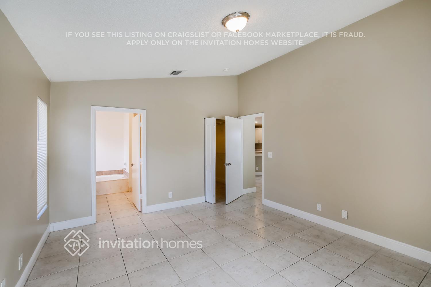Building Photo - 6249 Island Way