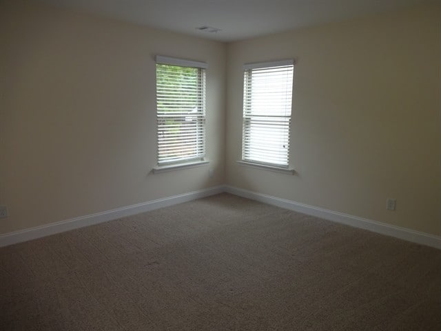 Building Photo - 2049 Greenfern Ct