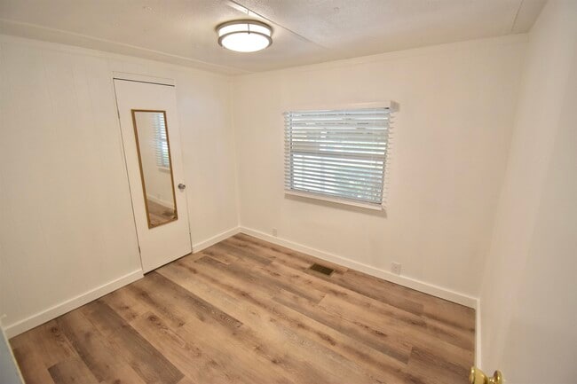 Building Photo - 2709 Deep Forest Cir