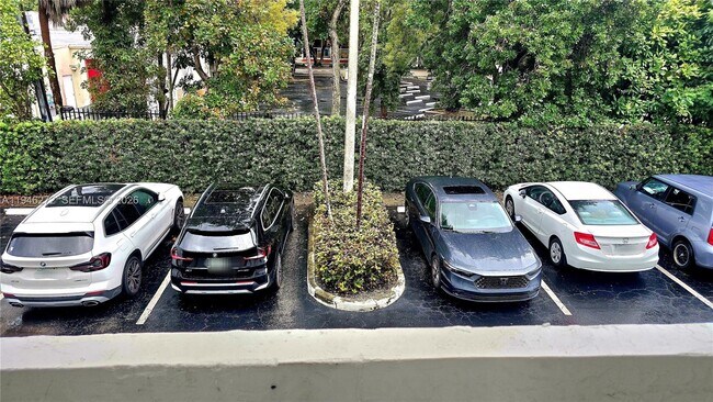 Building Photo - 2150 SW 16th Ave