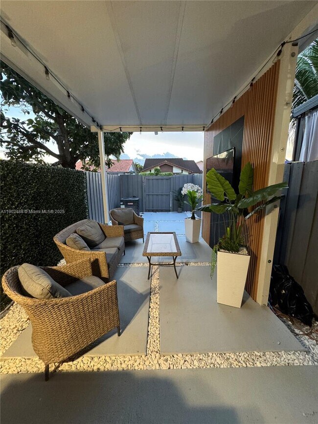 Primary Photo - 13308 SW 60th Terrace