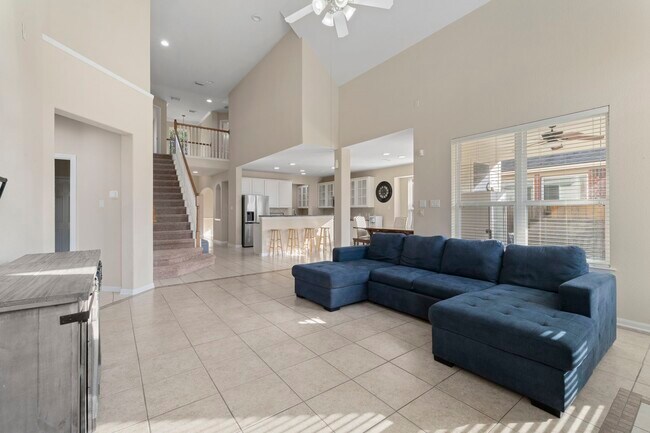 Building Photo - 9431 Thurber Ridge Dr