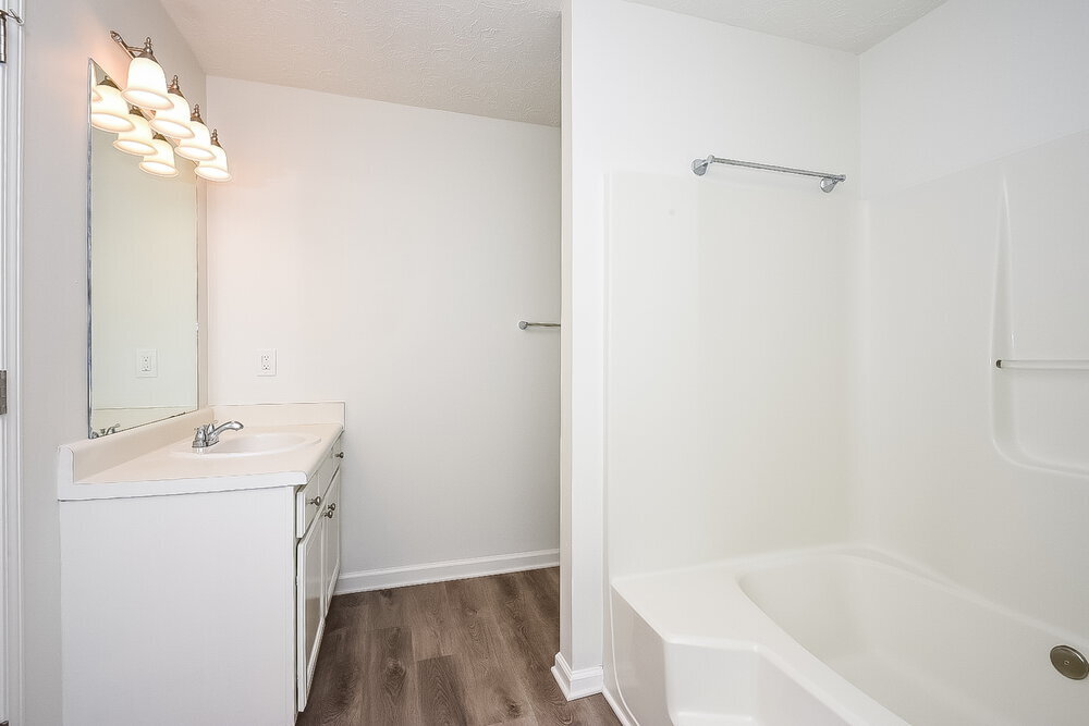 Building Photo - 3716 Crescent Hill Ln