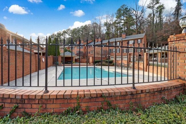 Building Photo - 3520 Vinings Ridge Ct