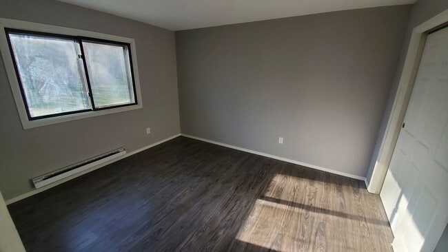 Building Photo - 2965 Cranes Rd