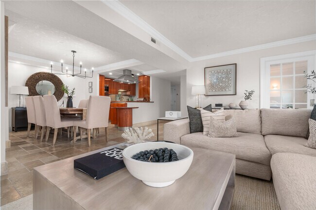 Building Photo - 1111 S Ocean Blvd