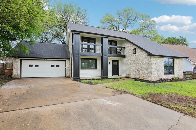 Building Photo - 2104 Malvern Hill Dr