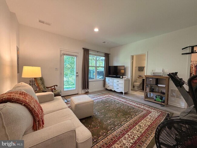 Building Photo - 9243 Dawkins Crest Cir