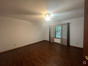 Building Photo - GLENWOOD/CHATHAM SCHOOLS SPRINGFIELD UTILI...