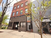 Building Photo - 2335 W Lake St