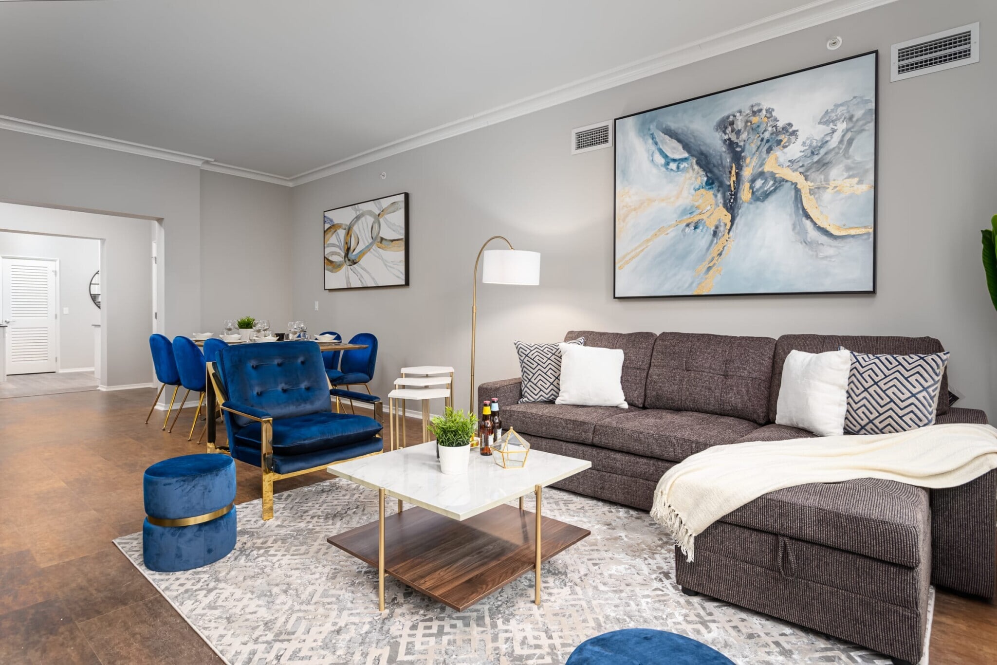 Building Photo - 2211 E 67th St