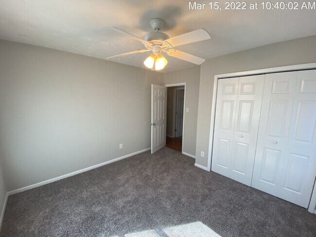 Building Photo - 144 S Ingleside Dr