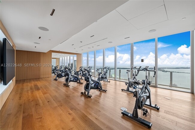 Building Photo - 300 Biscayne Blvd