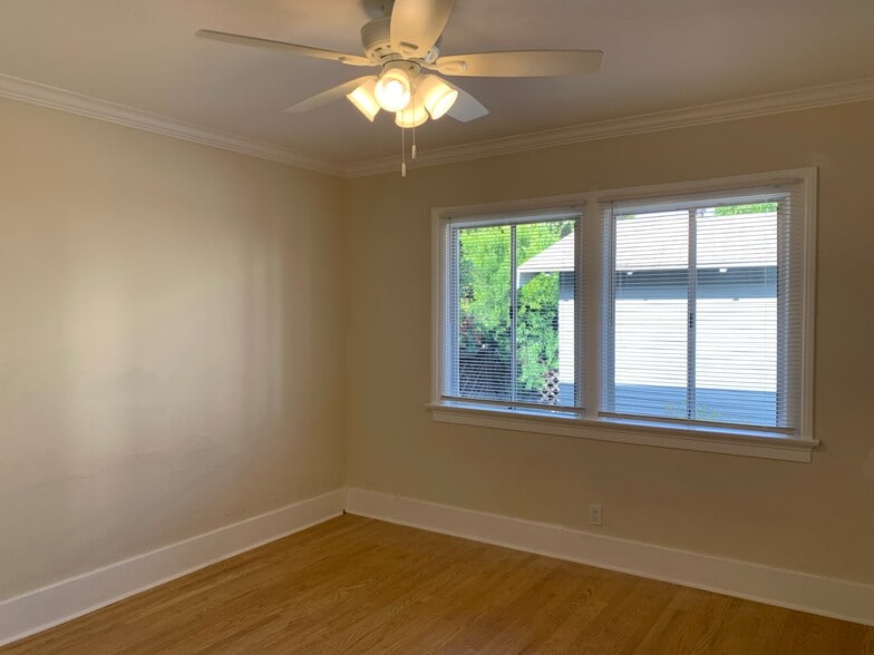 Back Bedroom 12x12 - 1038 N Hudson Ave