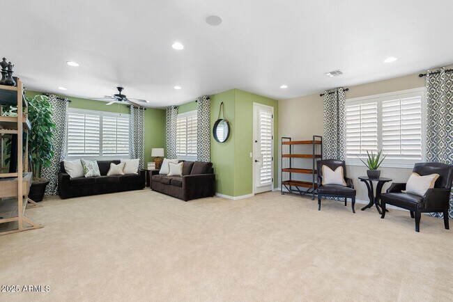 Building Photo - 3615 E Cassia Ln