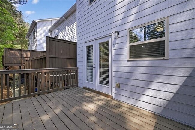 Building Photo - 1805 Liberty Pkwy NW