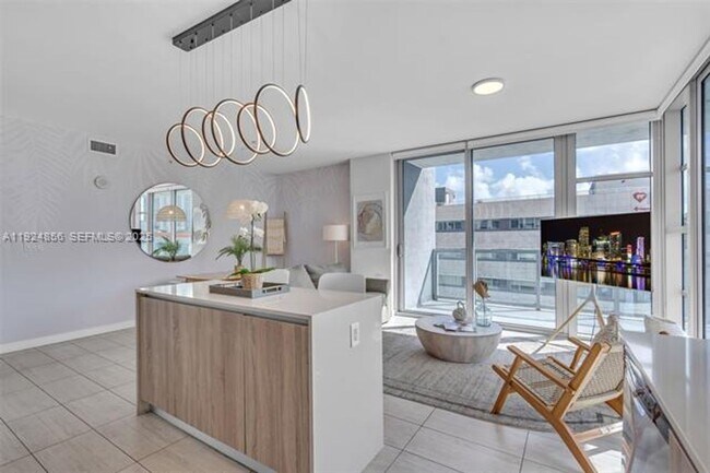 Building Photo - 3900 Biscayne Blvd