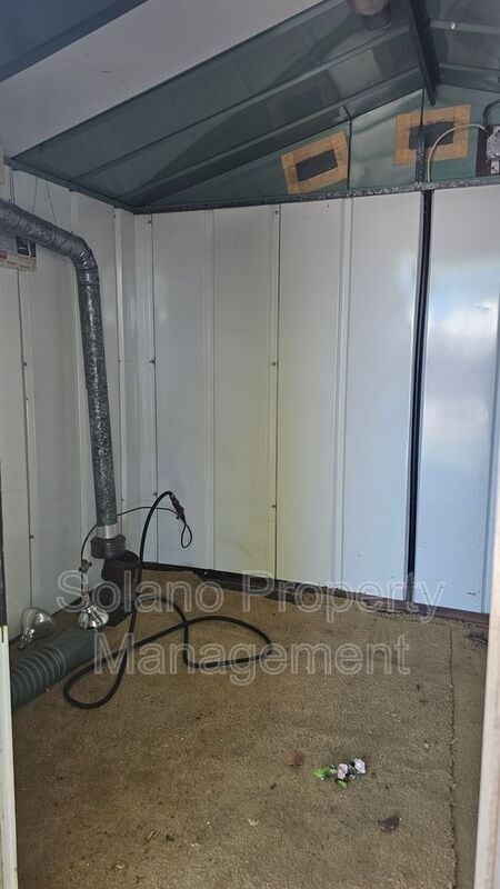 Building Photo - 154 McKinley Cir