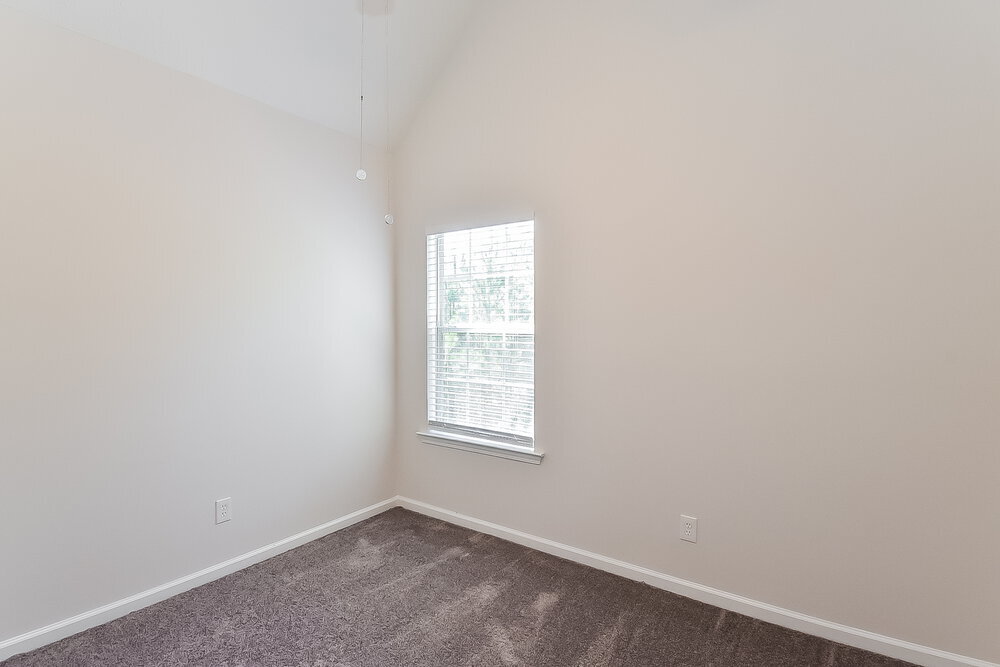 Building Photo - 512 Tori Ct