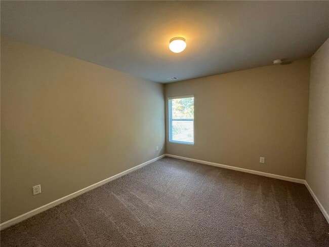 Building Photo - 85 Pointe Pl