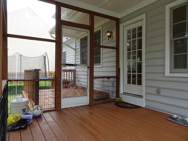 Building Photo - 4 Bedroom 2.5 Bath Home in Powhatan Secondary