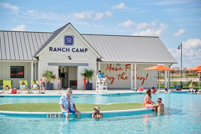 Building Photo - 408 Ravello St