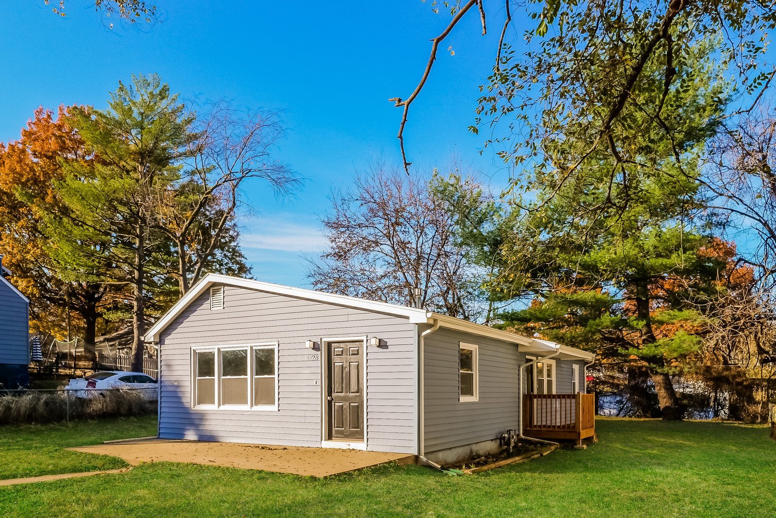 Building Photo - 1028 Randolph St