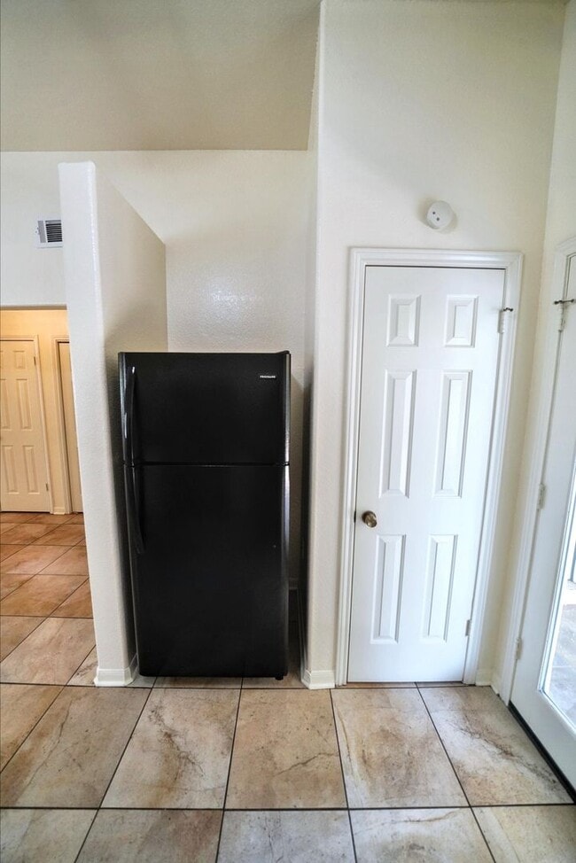 Building Photo - Charming NE Side Home Now Available in the...