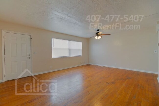 Building Photo - 610 6th St