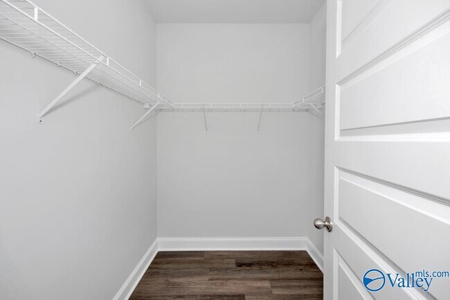 Building Photo - 23354 Worcester Ln