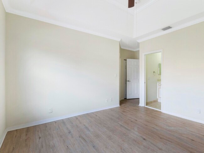 Building Photo - 316 Talia Cir