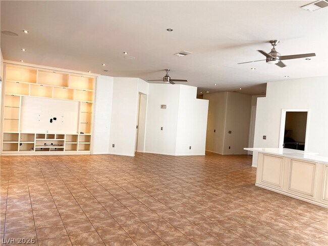 Building Photo - 41 Sahalee Dr