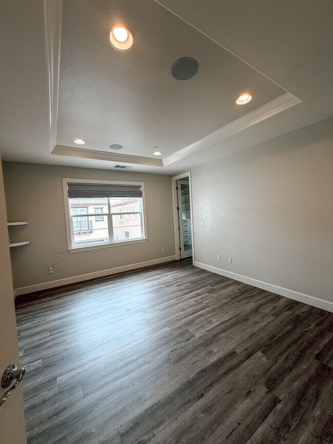 Building Photo - 1329 Bayberry View Ln