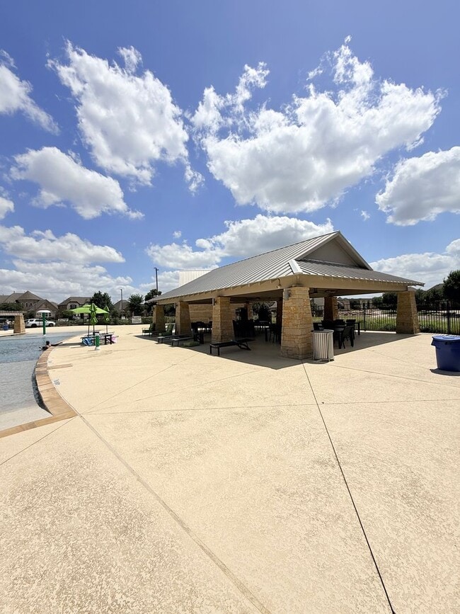 Building Photo - 7247 Goose Creek Rd