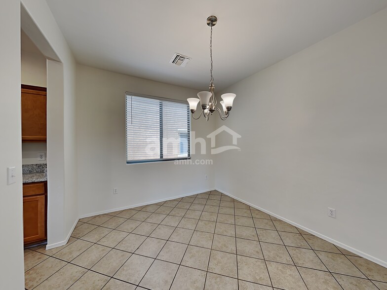 Building Photo - 13882 S Camino Nudo