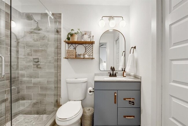 Building Photo - 2901 Glen Rae St