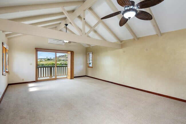 Building Photo - 6969 Niumalu Loop