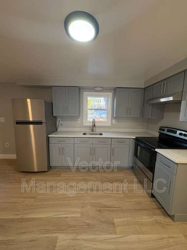 Primary Photo - 507 Howard Ave