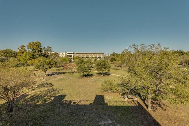 Building Photo - 4801 S Congress Ave