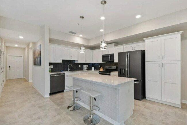 Building Photo - 3120 Paradox Cir
