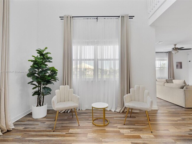 Building Photo - 1411 SE 26th Rd