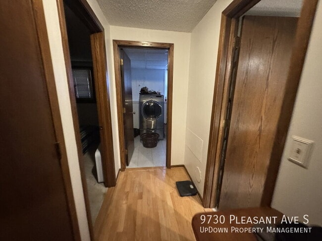 Building Photo - 9730 Pleasant Ave S