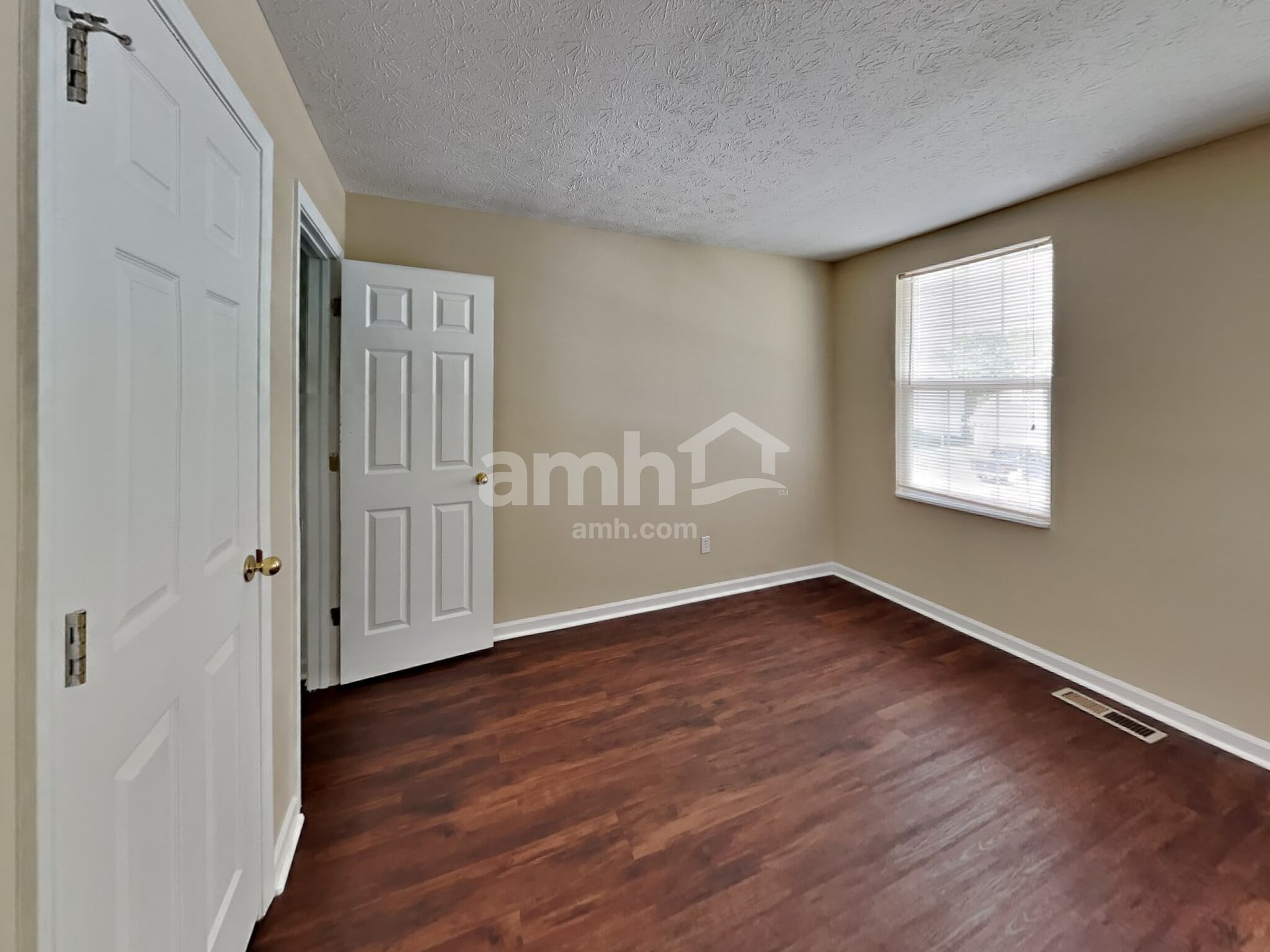 Building Photo - 7799 Cobblesprings Dr