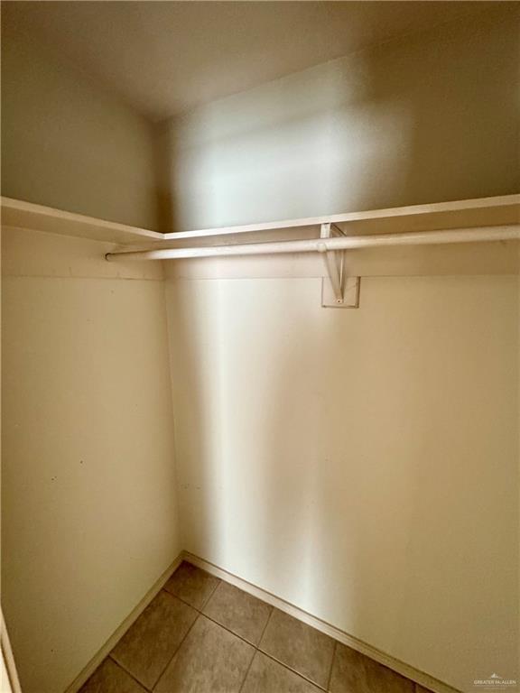 Building Photo - 17 Aruba Dr